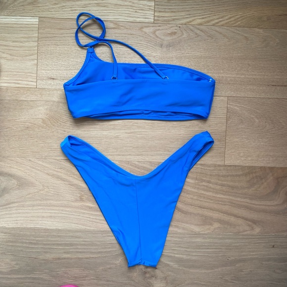 Royal Blue Aerie Bikini (S Top/M Bottom) - Picture 4 of 6